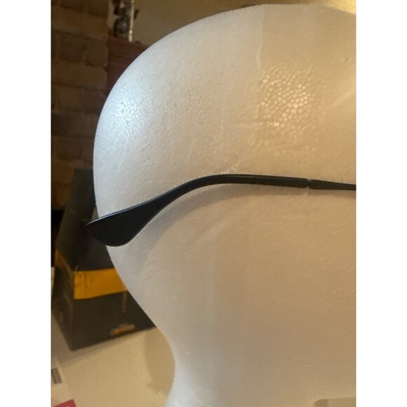 Vintage Black Wayfarer Style Sunglasses - Picture 3 of 3